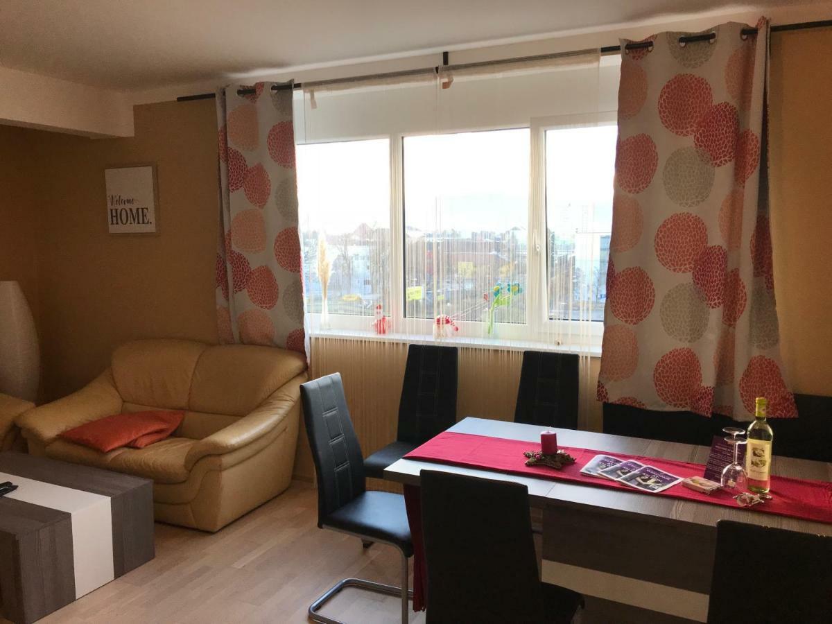 Kmheim, Cozy 103M2 Apartment, With 3 Bedroom And Covered Free Parking Place, Close To City Center Graz Exteriör bild